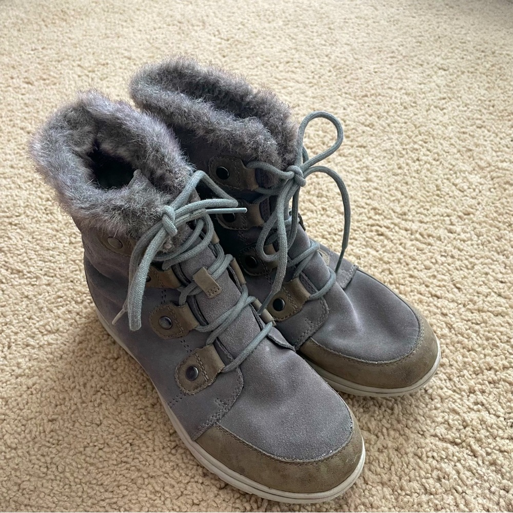 Sorel Explorer Joan Gray Suede Waterproof Winter Boots women’s size 8.5